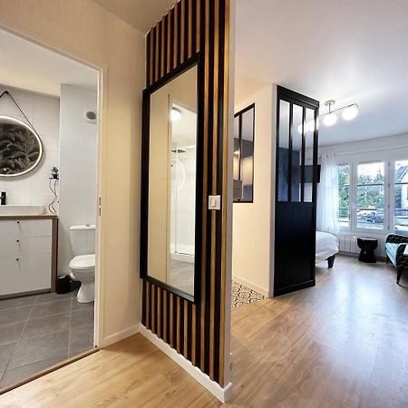 C Le 15 - Studio Cosy Avec Parking Chartres Dış mekan fotoğraf