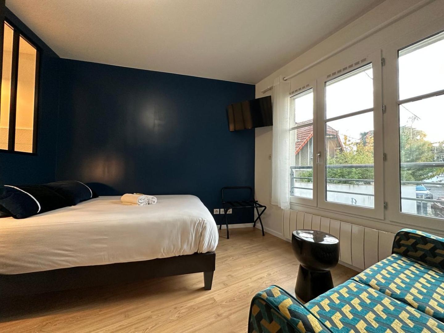 C Le 15 - Studio Cosy Avec Parking Chartres Dış mekan fotoğraf
