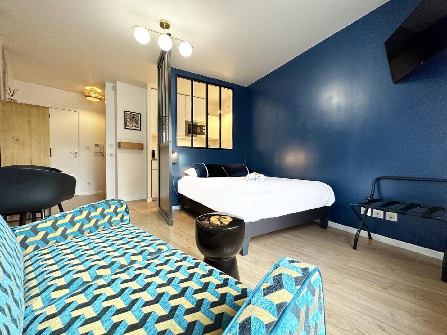 C Le 15 - Studio Cosy Avec Parking Chartres Dış mekan fotoğraf